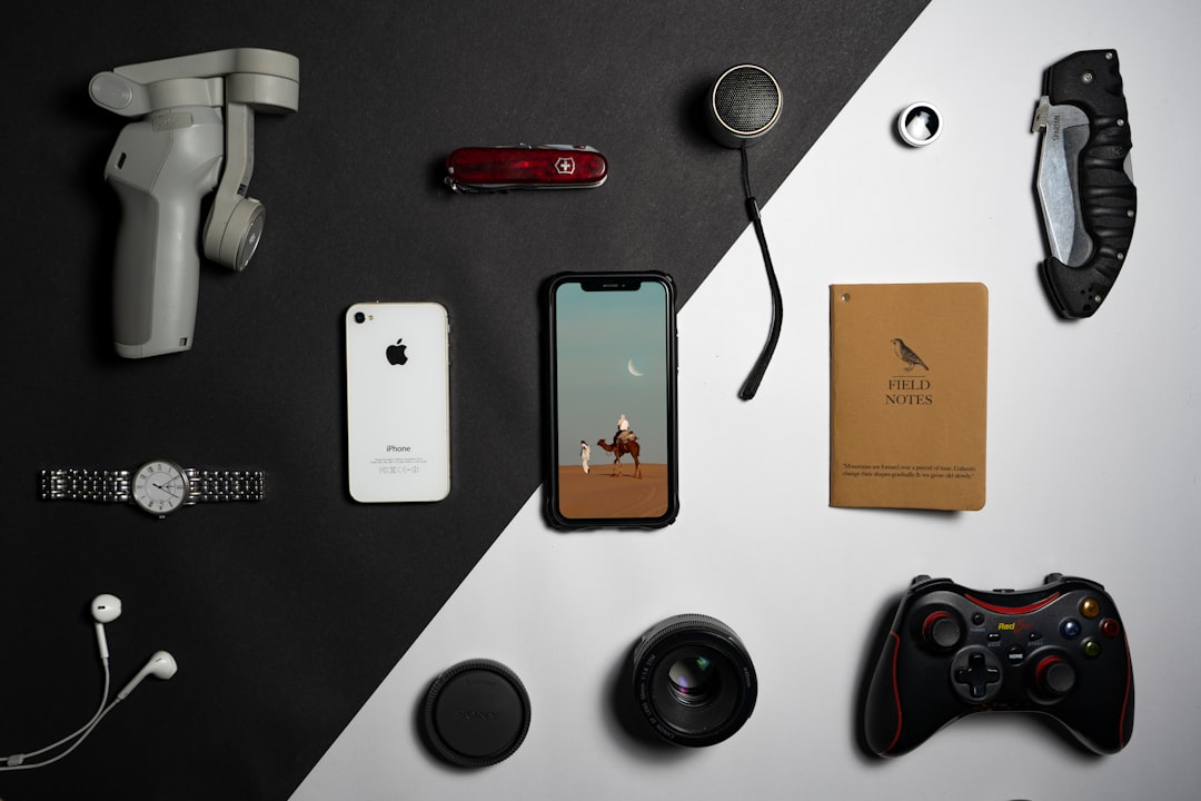 Flat Lay Photography of my everyday use gadgets ✨